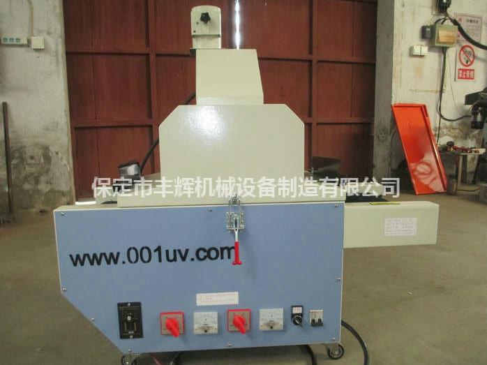 桌面uv機(jī)體積輕便，移動方便